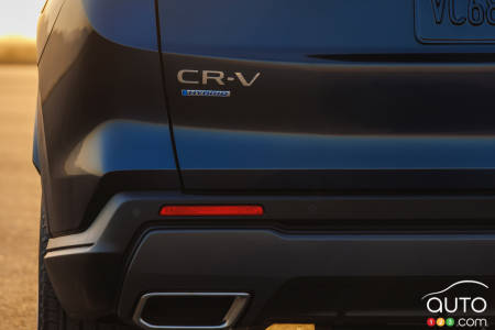 2023 Honda CR-V, rear (lower)